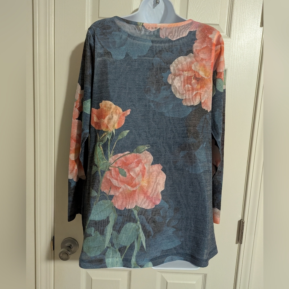Soft Surroundings Women's Small Cutout Floral Long Sleeve Blouse Spring Brunch - Picture 6 of 7